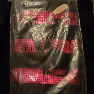 NWT Victoria Secret Weekend Getaway Bag
